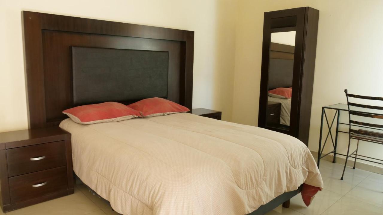Hotel Mar Caribe Puerto Vallarta Bagian luar foto